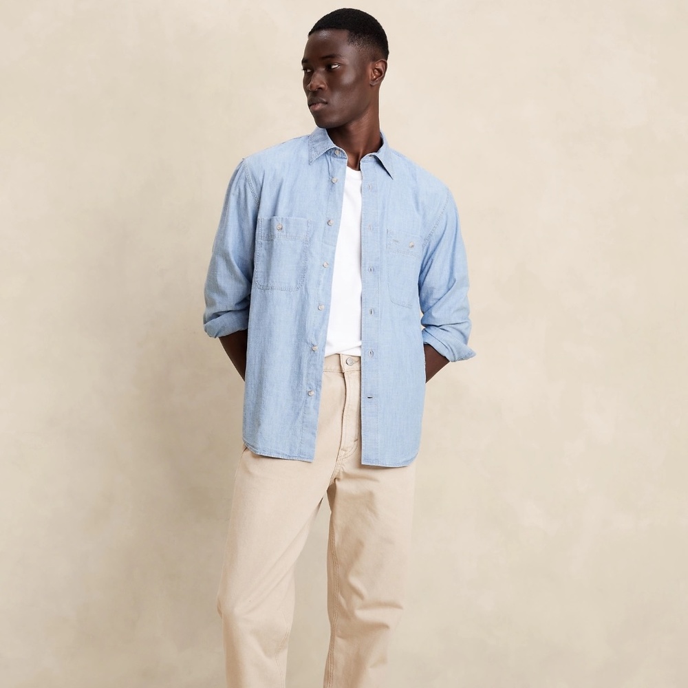 NWT BANANA REPUBLIC UNTUCKED STANDARD FIT BUTTON DOWN